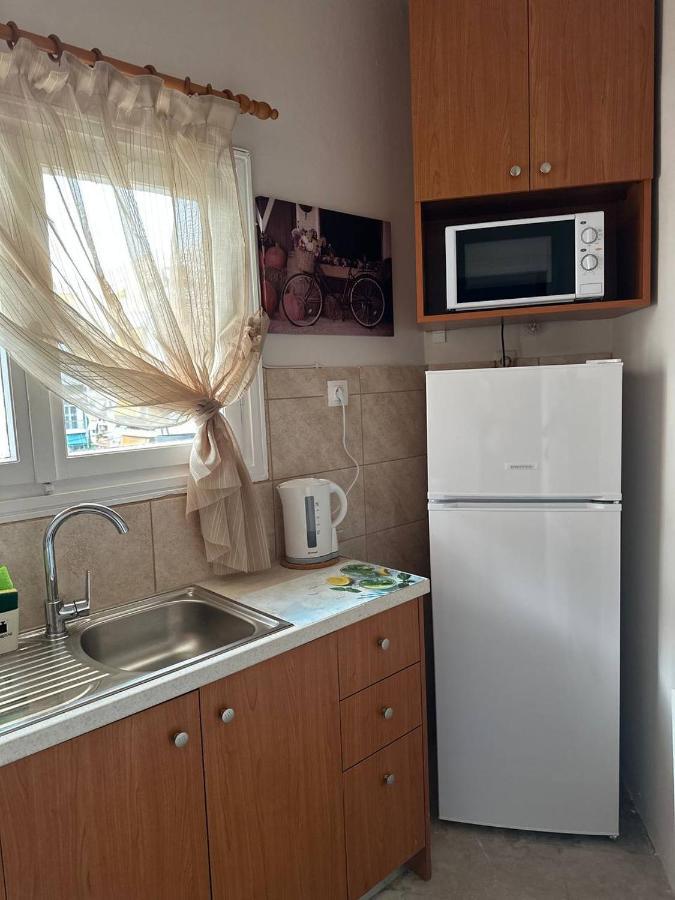 Apartment Alimos Near The Sea Экстерьер фото